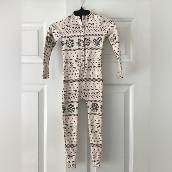 SKIMS Logo Pointelle Henley Onesie - Picture 7 of 16